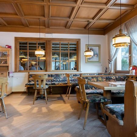 Albergo Contrin Campitello di Fassa Exterior foto